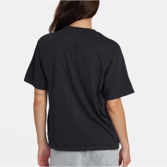 Swirl Anyday T-Shirt - Picture 2 of 2